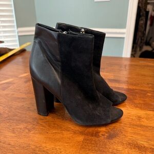 Elegant Sam Edelman Yarin Leather Suede Black Women's Peep toe Ankle boots 7